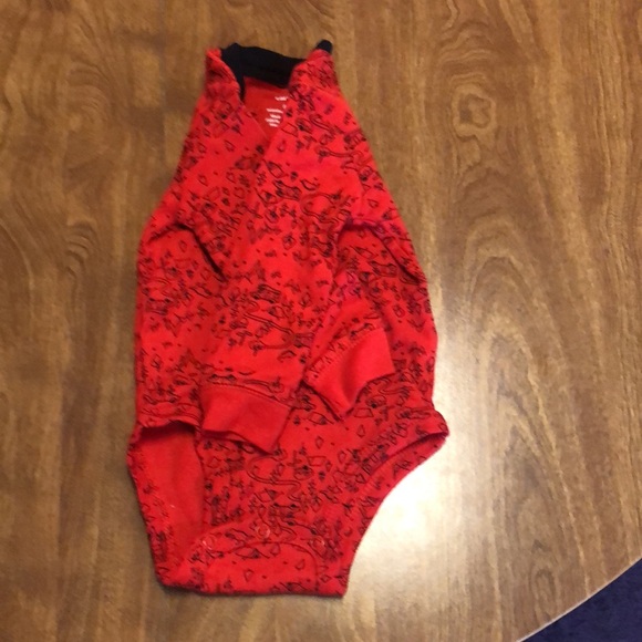 100% Cotton Baby Boy Carter’s One Piece Outfit 6 Months - Picture 5 of 8